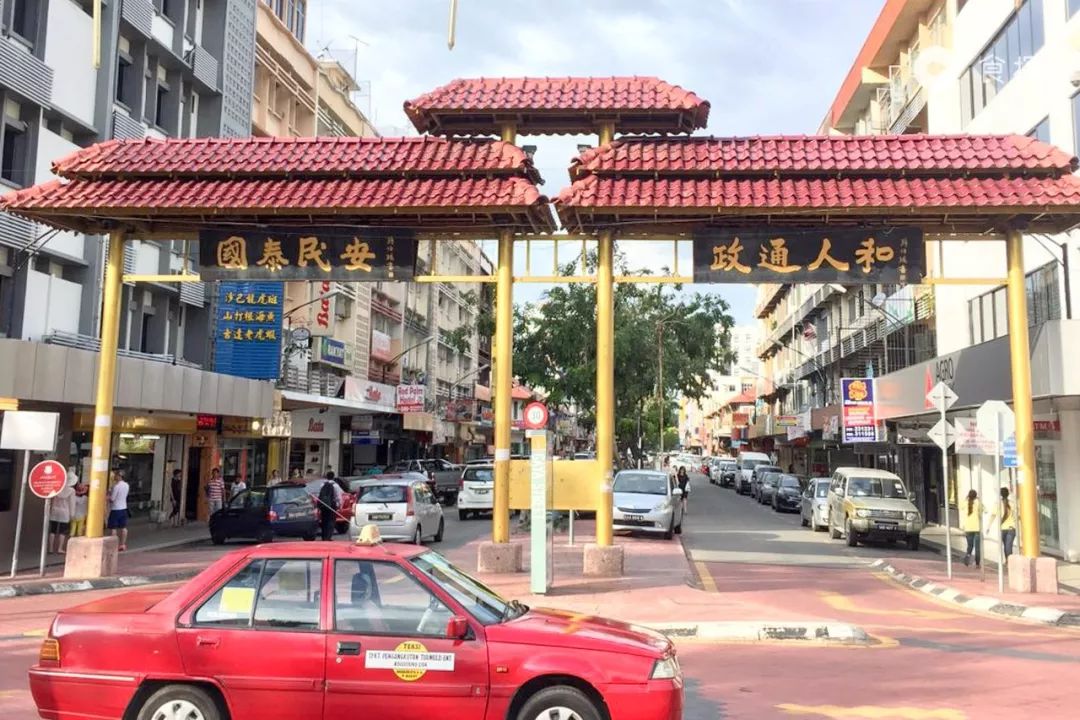 沙巴一日游必去的地方,沙巴旅行带你逛逛沙巴的海鲜早市