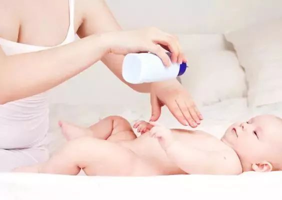 宝宝湿疹用药有讲究！反复发作怎么办？教你八招轻松搞定