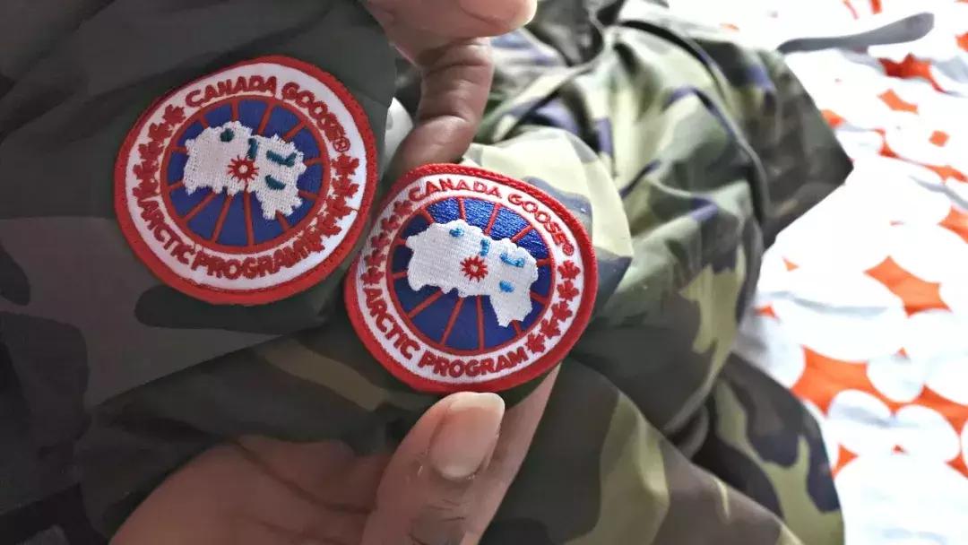 你的羽绒服里面是什么,你的羽绒服穿脏了吗