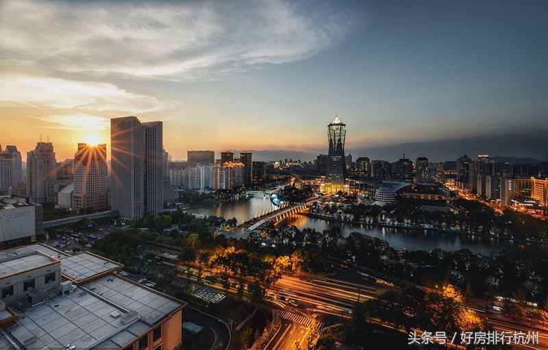 杭州武林路网红打卡地,武林银泰网红打卡