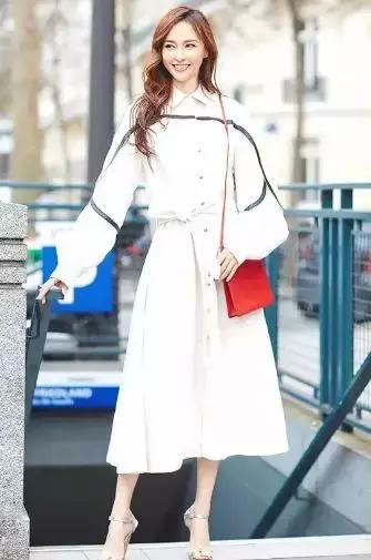 过年收到超长红包好幸福,过年收到个几千的红包