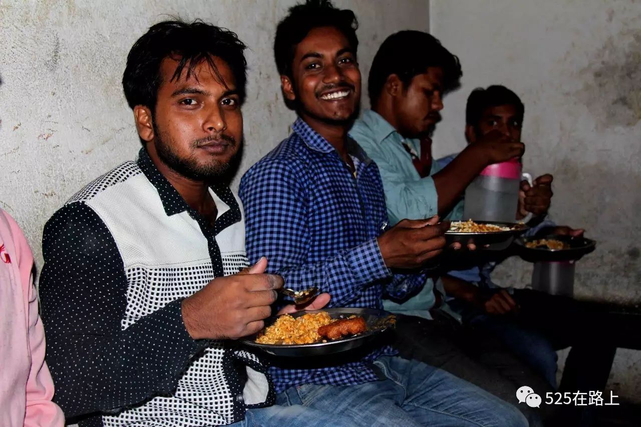 陆路进入尼泊尔怎么签证,去尼泊尔走陆路安全吗