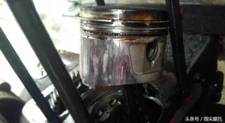 摩托车冷却液漏进气缸,摩托车防冻液加满有什么影响
