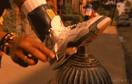 怎样买到几十块钱的球鞋,如何用200买1000块的鞋