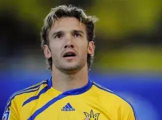 天下足球最催人泪下的文案,天下足球催泪文案大罗