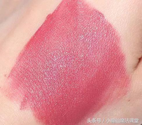 美妆课上应准备的化妆工具有哪些,美妆教程男生必备口红