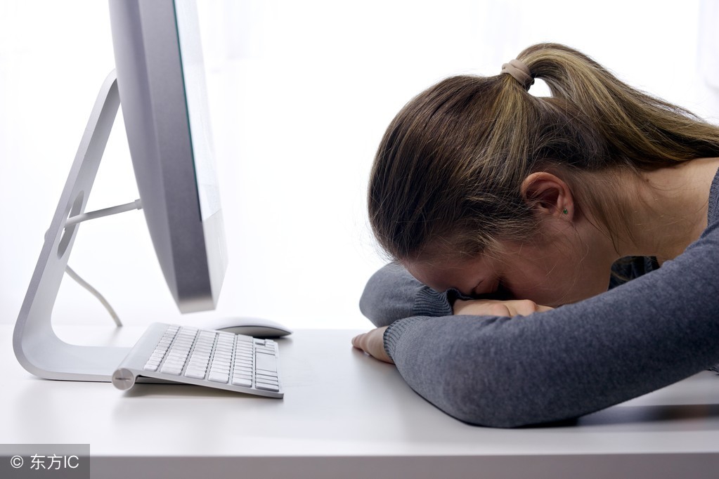 一直打嗝嗳气上腹部胀犯困没精神,饭后打嗝是身体哪里出了问题