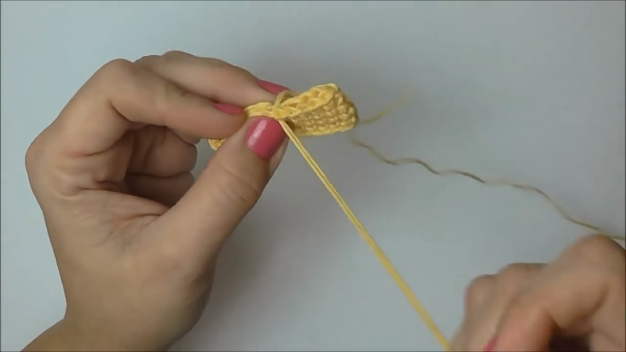 华为nova8pro手机套钩织教程,简单的手机套的钩织教程