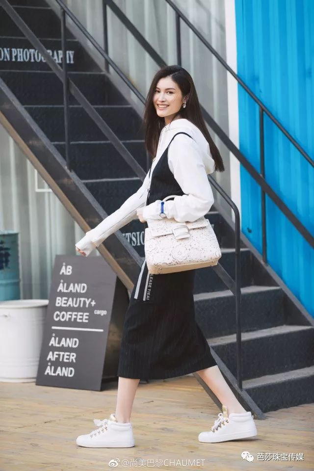 李宁运动服穿搭,李宁运动衣穿搭