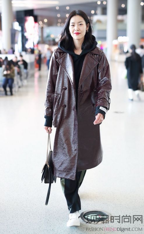 酷girl穿搭秋冬套装,姑娘们衣橱必备的单品