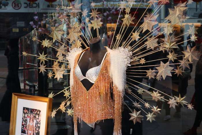 佳能g1xmarkiii测评,c画幅镜头20-200