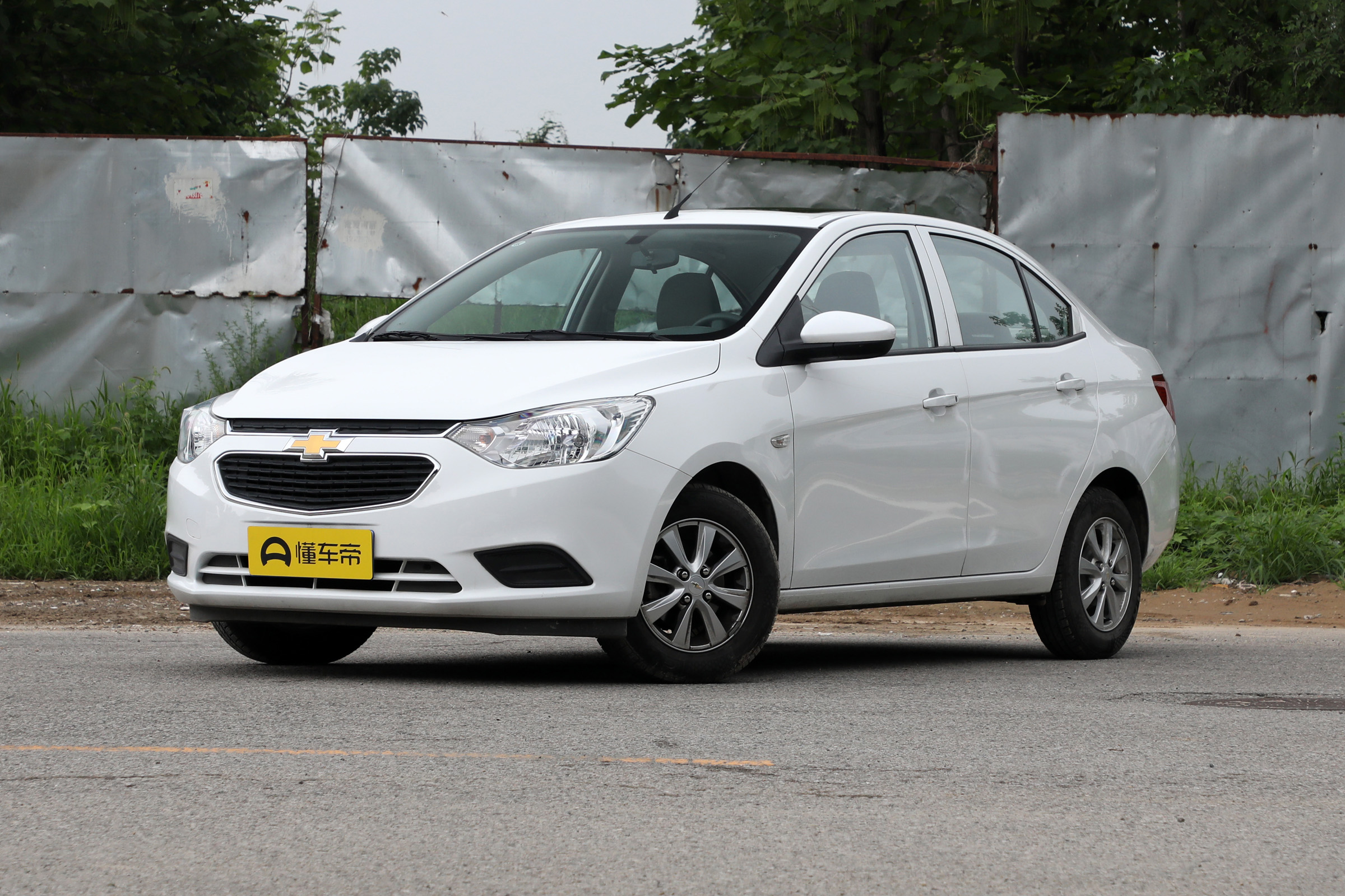 12年雪佛兰赛欧低配值得购买吗,二手的雪佛兰赛欧值得购买吗