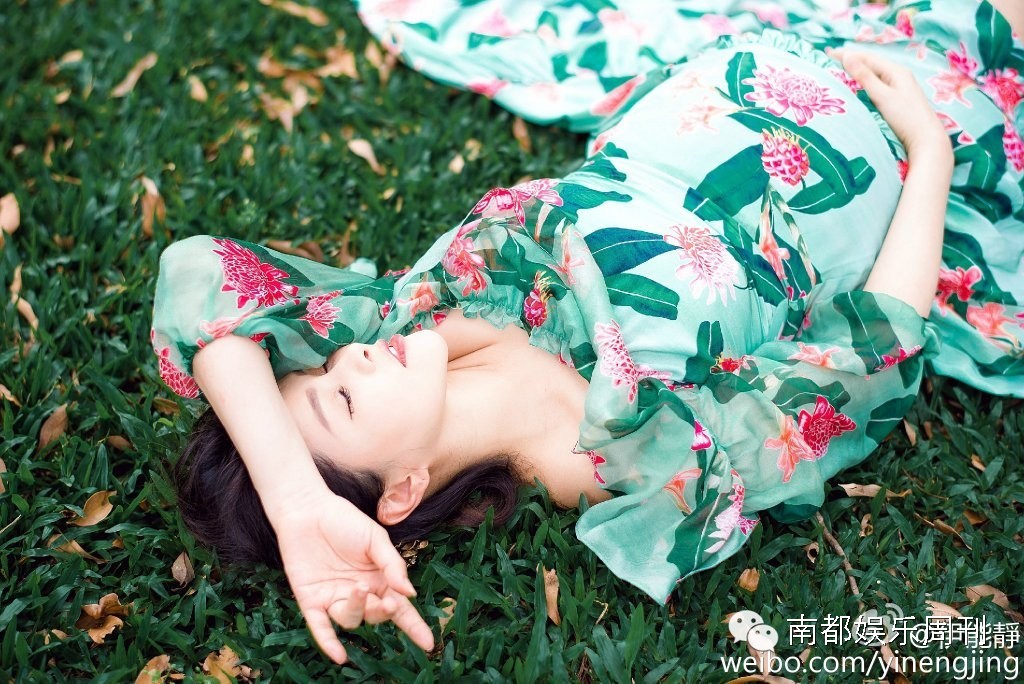 伊能静董璇晒大肚照，大S月底临盆，钟嘉欣宣布怀孕！