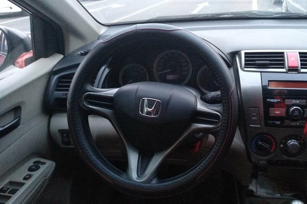 2015本田锋范质量好吗,2015款本田锋范现在值多少钱