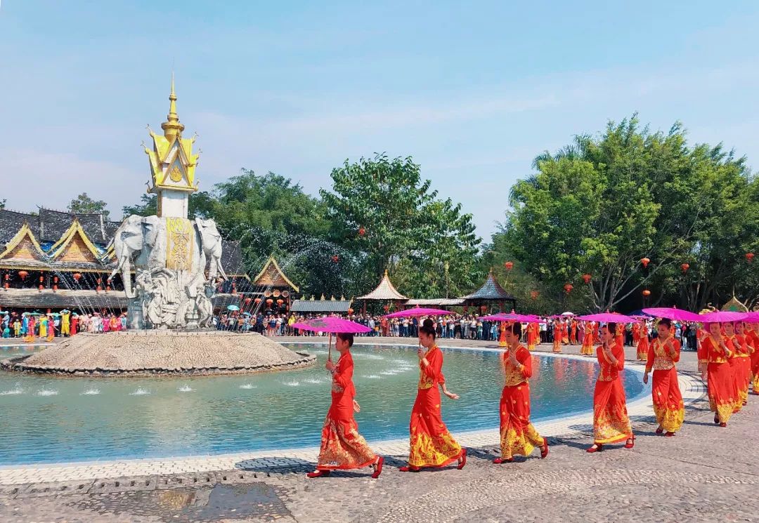 体验一把傣族人民的泼水节,傣族歌曲喜迎新年泼水节的到来