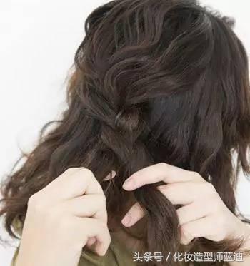 烫发后怎么扎好看短发,烫发后怎么扎好看2019