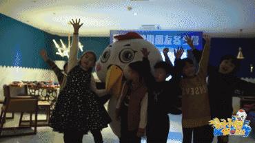 齐齐哈尔“我与小鹤做朋友”|来自全世界孩子的笑脸，点燃鹤城的冬天