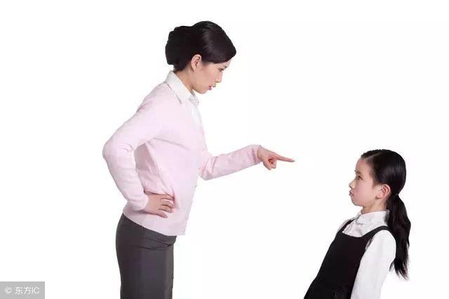 四种普通食物巧给孩子治抽动症,不要认为给孩子多吃是好事