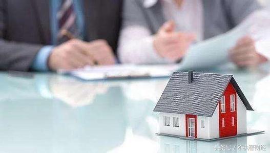 王健林收购足球俱乐部,大连万达足球队王健林卖给谁了