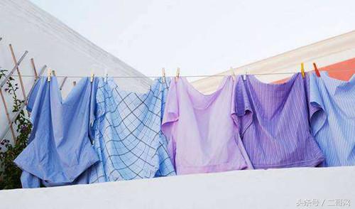 不用频繁换洗教你几招巧除冬季外衣油烟味