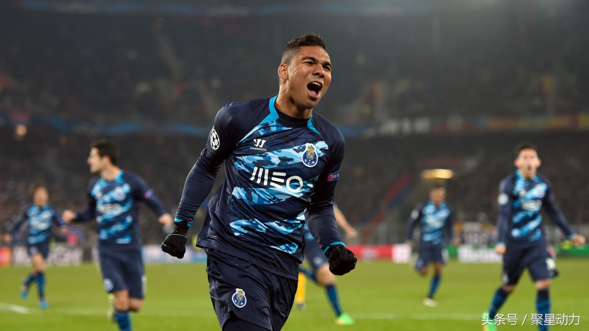 桑托斯22-23赛季妖星,桑托斯内马尔卡塞米罗