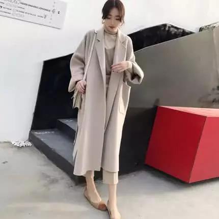 想要高级感的衣服,黑色大衣穿搭高级感小个子