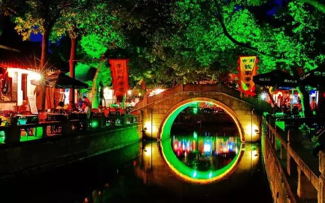 元宵节古镇逛一逛,古镇上的元宵节值得去玩嘛