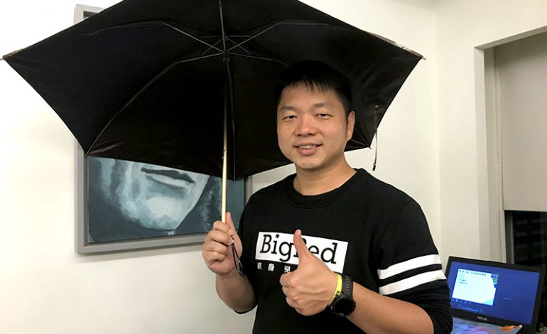 一个台湾仔用短视频创业，竟然一年狂卖30万把雨伞