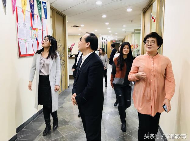 君谊中学与伯克希尔缔结姊妹友好学校