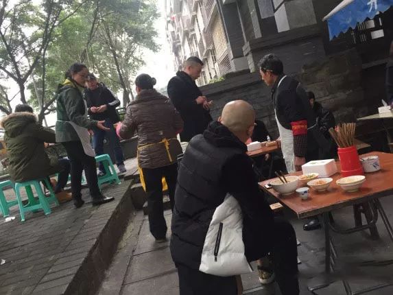 重庆最火的早餐小面,重庆人的早餐从一碗小面开始