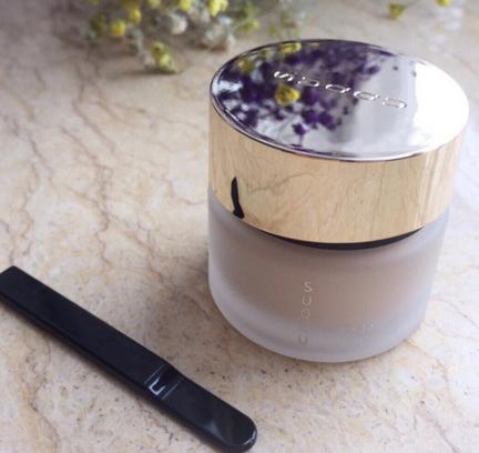 花西子气垫粉底液如何挑选色号,雅诗兰黛白金粉底液色号挑选