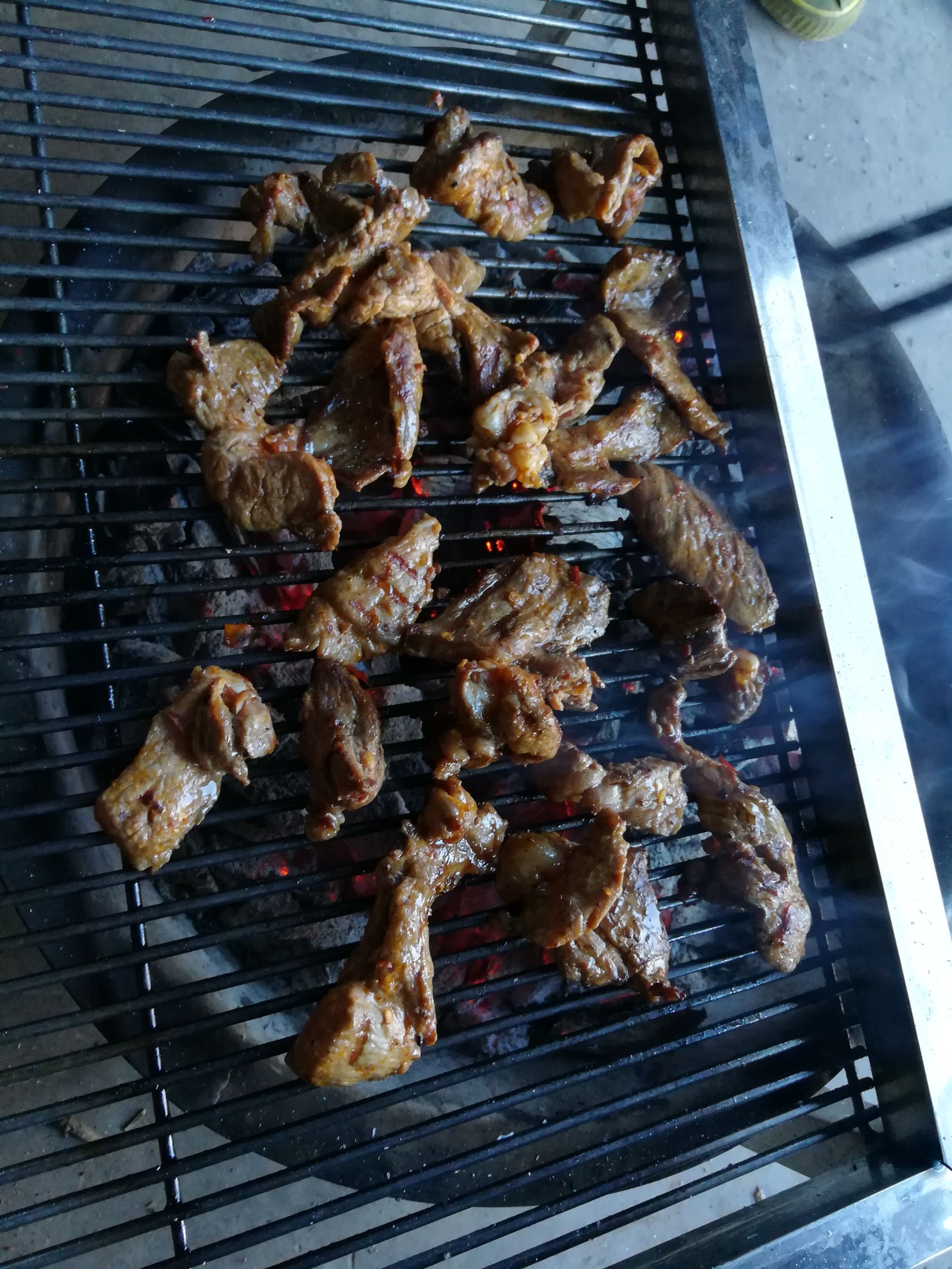 火盆烧烤有什么菜,重庆美食火盆烧烤