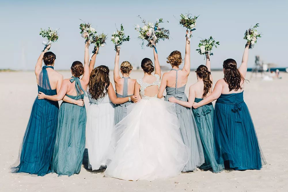 室外拍婚纱照pose的技巧,今年最流行的婚纱照姿势