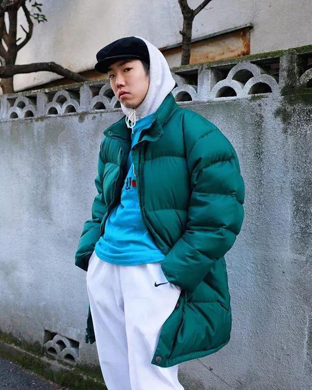 想骚还能买得起,开学这么穿让你成功撩到学妹哦