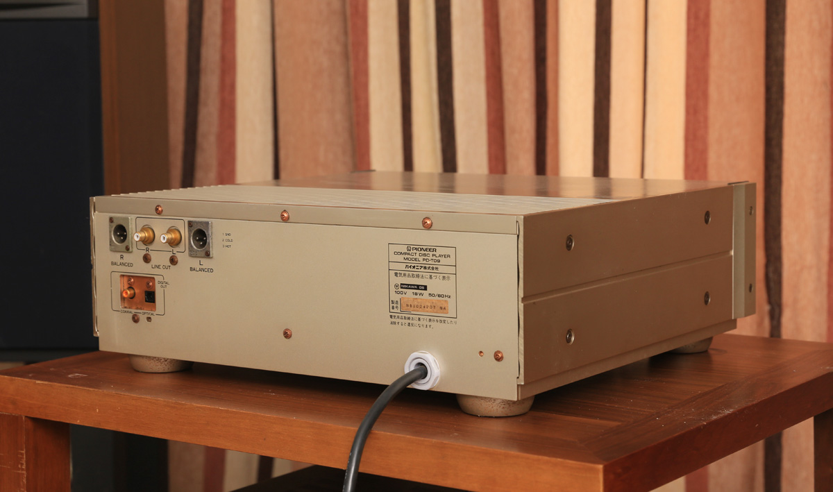 二十多年前的CD机至今售价上万，先锋PD-T09究竟实力何在？