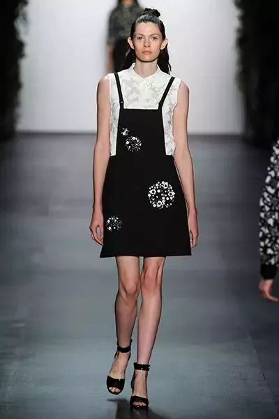 减龄背带裙冬天,200斤夏季背带裙大码胖mm显瘦遮肉