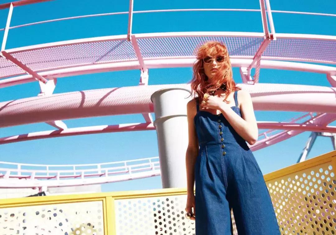 从裙子到套装,早春必备单鞋惊艳从头到脚