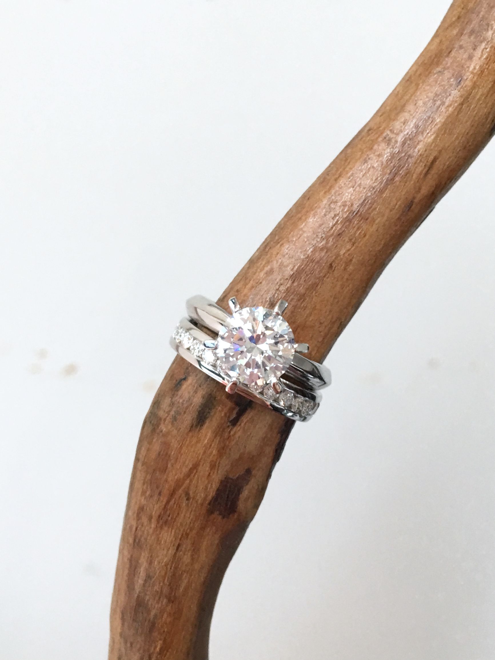 婚戒钻石如何挑选,如何挑选钻石婚戒解答