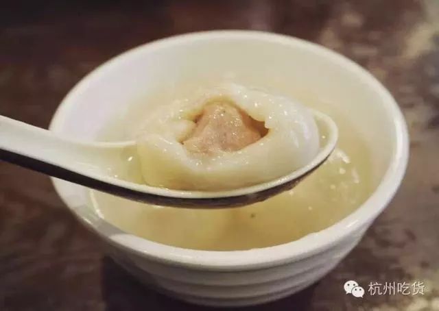 费列罗馅儿的汤圆,费列罗汤圆和红糖糯米小丸子