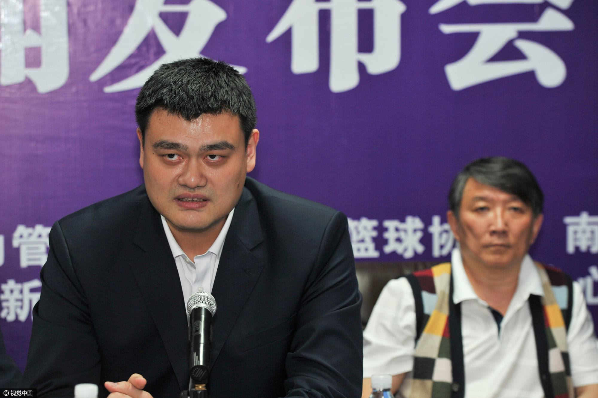 一人一国姚明纪录片,一人一城姚明