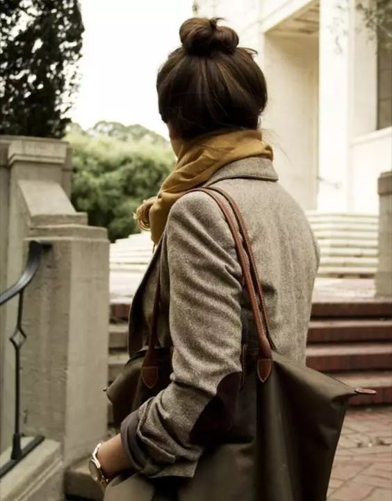 开工大吉带的东西,适合上班族的几款大牌包包分享