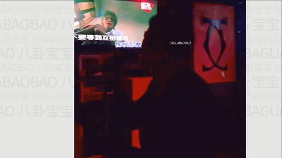 王菲谢霆锋复合后首次演出,王菲谢霆锋再曝甜蜜照