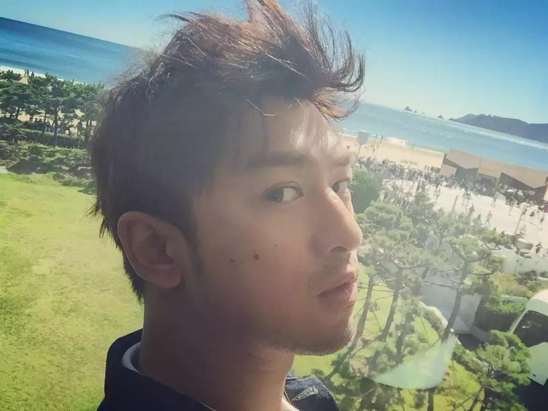 五个小技巧，拍出最美自拍照