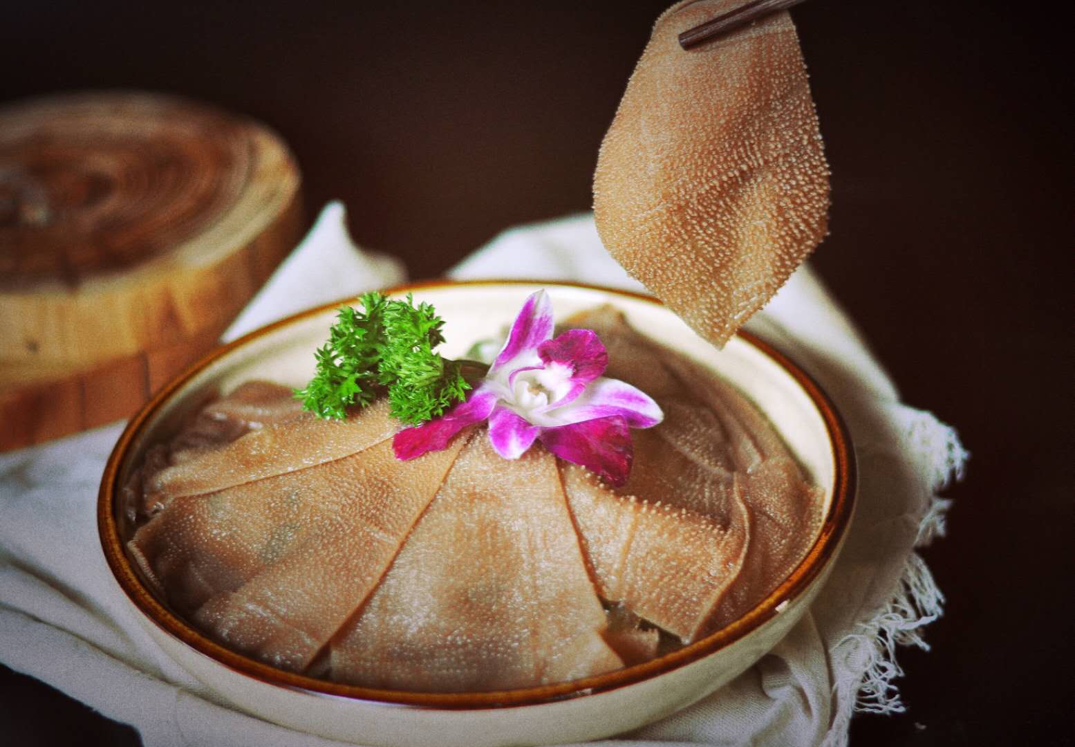 西安这家串串店火了,西安这家串串摊价格很实惠