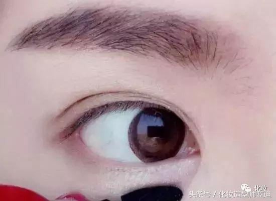 新手淡妆化妆教程防水持久眼线笔,内双单眼皮新手化妆入门教程淡妆