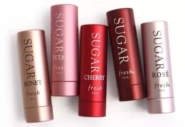 蔡徐坤张艺兴唇膏图片,朱正廷看蔡徐坤唇膏