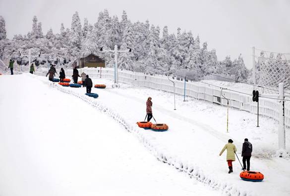 来一趟重庆带什么好,如果有朋友来重庆你会带他去哪