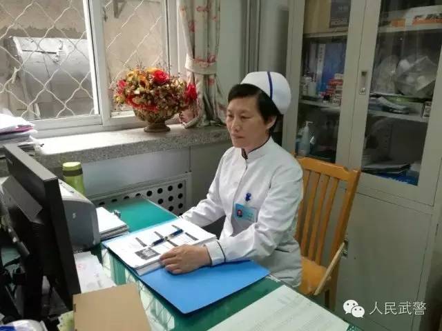 飞翔在*警武**医院里的那些天使