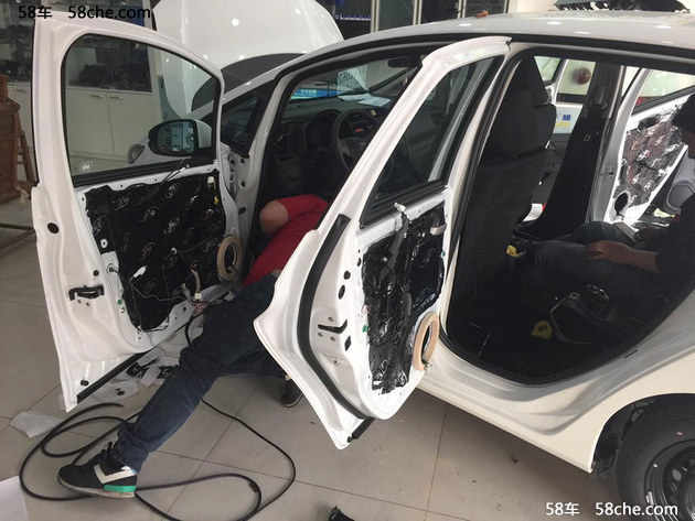 卡仕达车机对比评测,卡仕达顺系列对比普通安卓车机