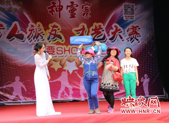 神灵寨人山人海,神灵寨端午狂欢